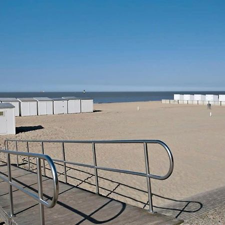 Huswell - Beautiful And Spacious Studio With Side Seaview 克诺克－海斯特 外观 照片